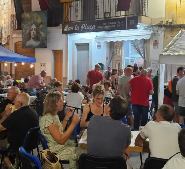 Bar La Plaça Tàrbena