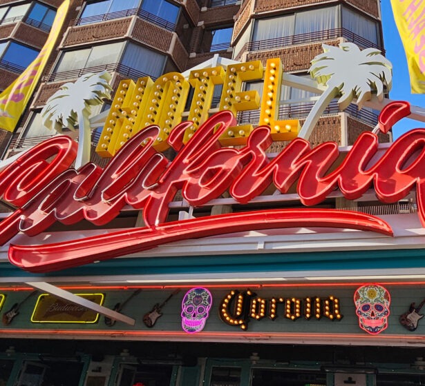 Hotel California Bar