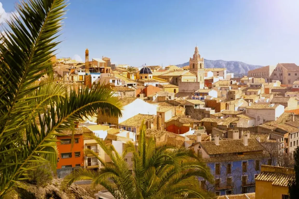 Relleu, Marina Baixa.