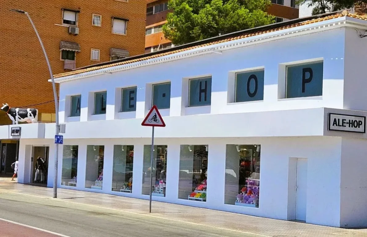 Ale-Hop Shop, Poniente Beach, Benidorm.