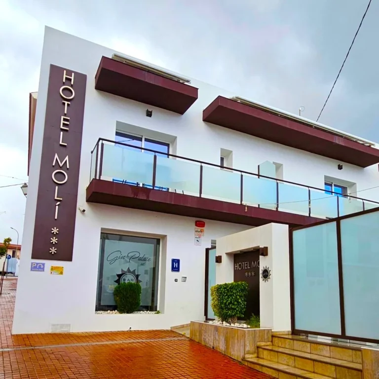 Hotel Moli, Alfas del Pi.