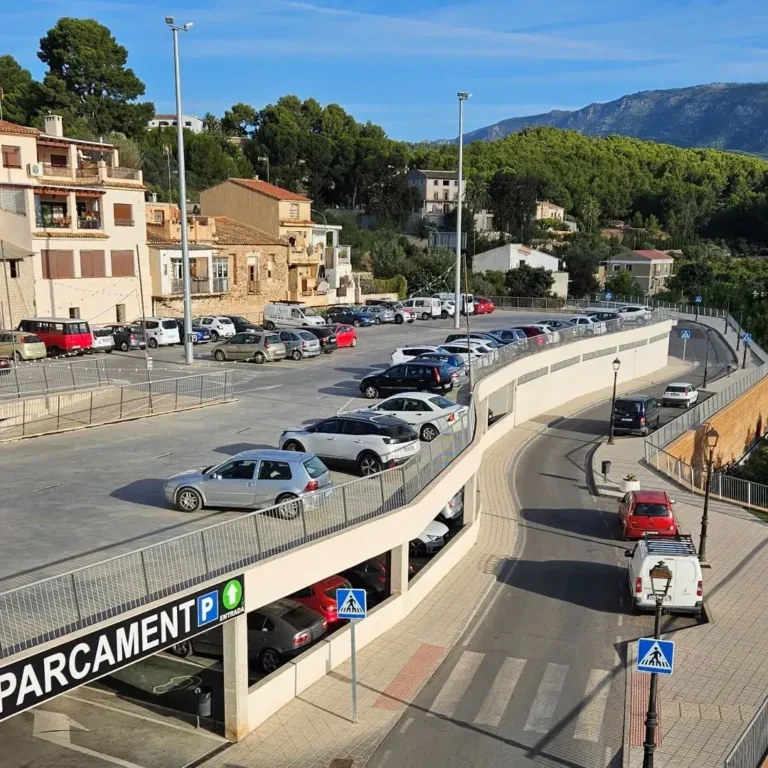 Double-Storey Car Park, Polop.