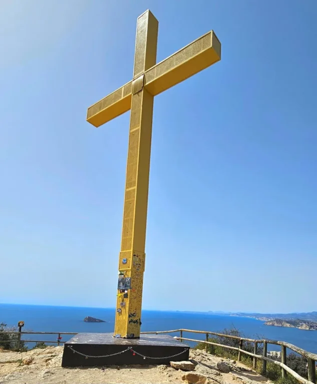 Benidorm Cross.