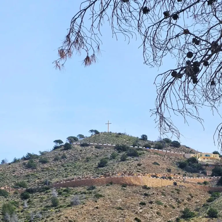 Benidorm Cross in the distance.
