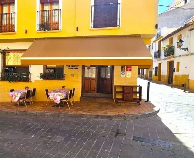 El Xato restaurant in heart of La Nuca Old Town.