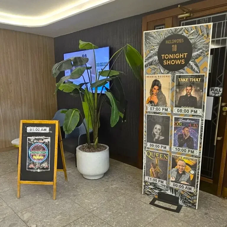 Lobby Entrance to Philippines 10, Benidorm.