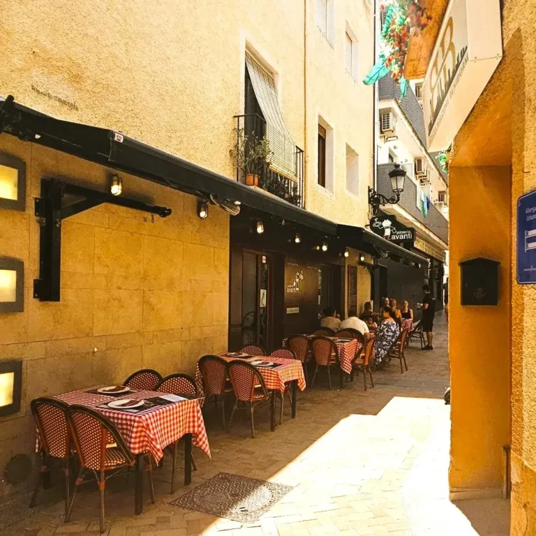 Pizzeria Avanti, Benidorm Old Town.