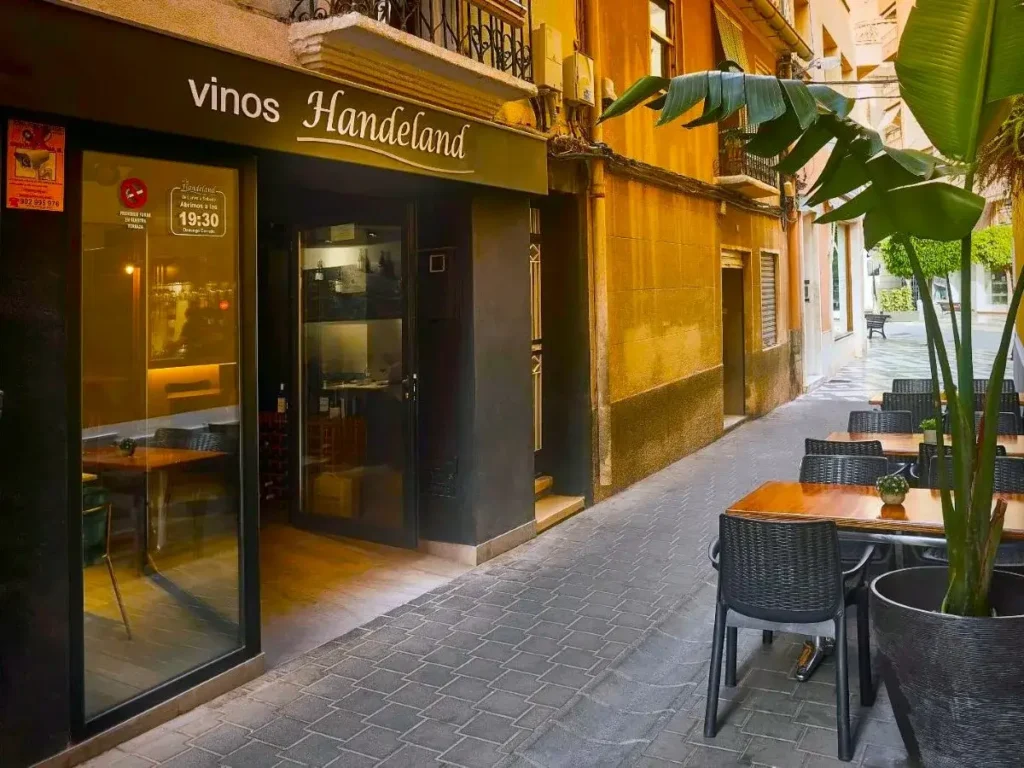 Vinos Handelhand, Villajoyosa.